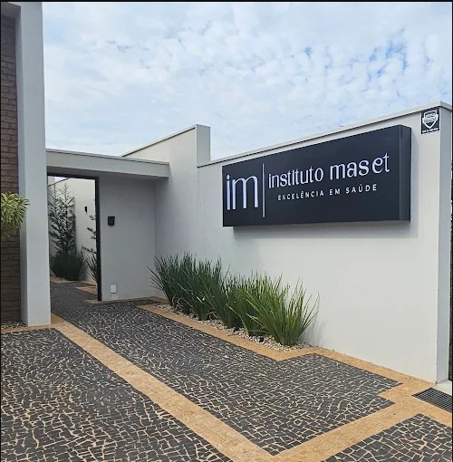 Fachada da Clínica Instituto Maset